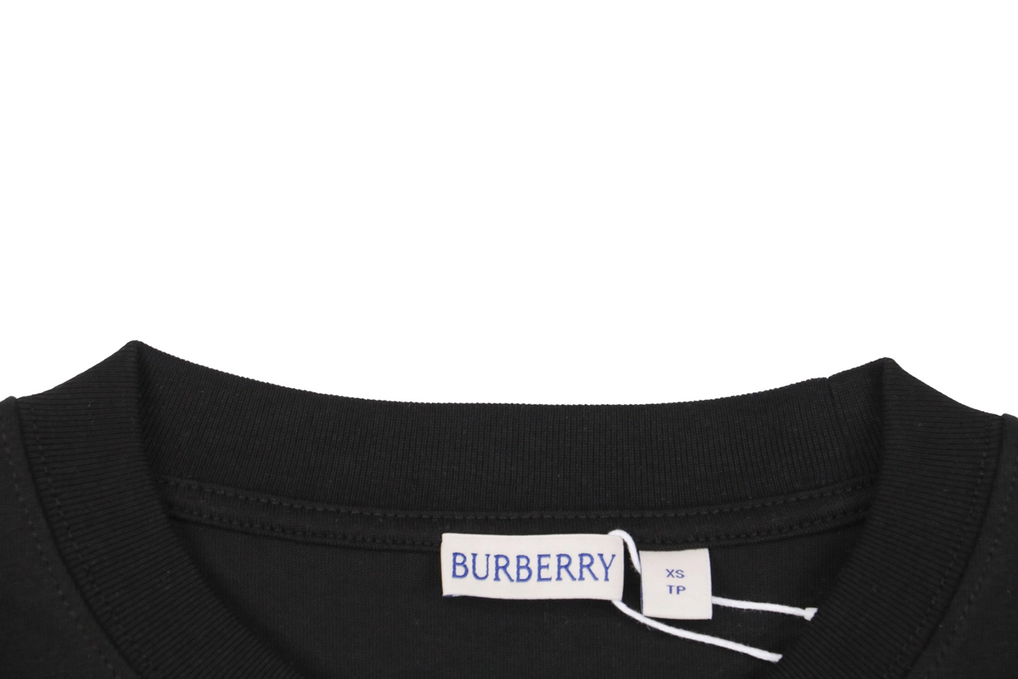 Neckline