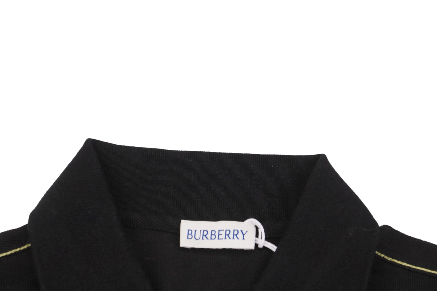 Neckline