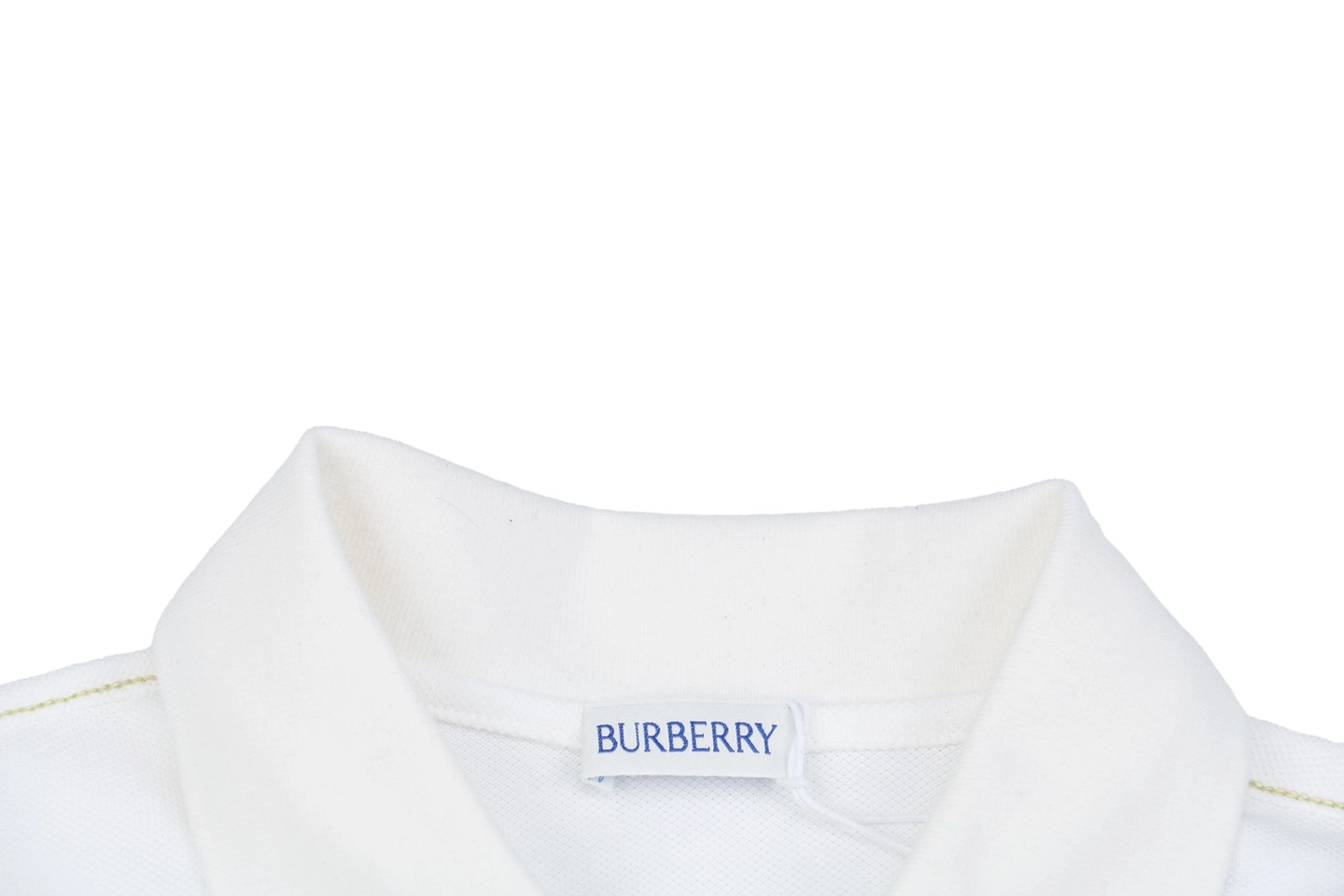 Neckline