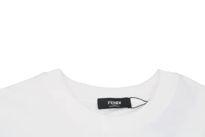 Neckline
