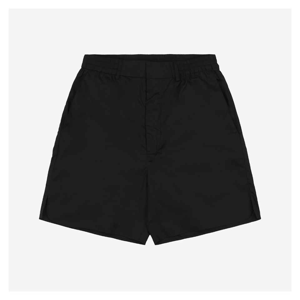 F Solid Color Bermuda Shorts Black