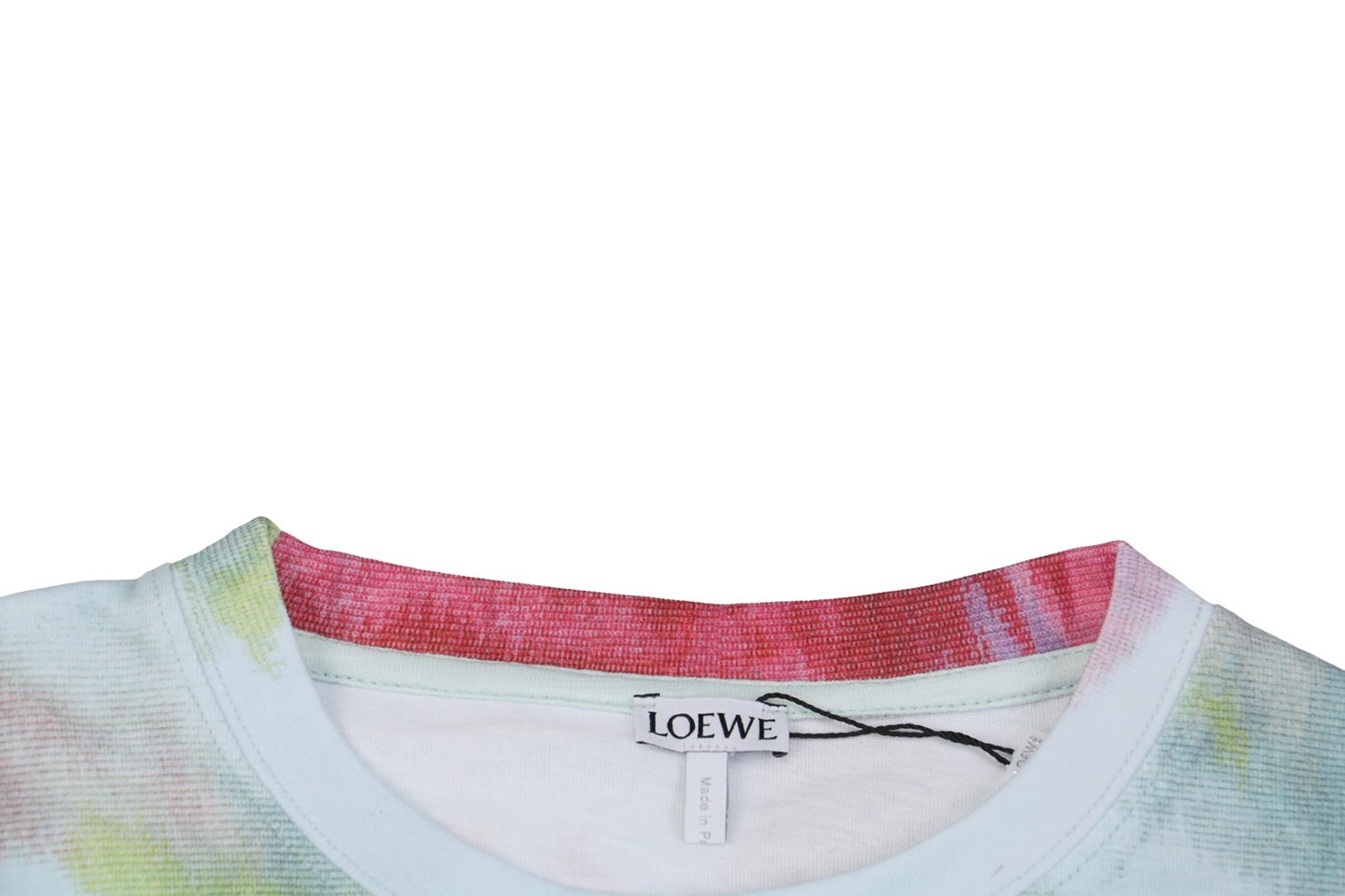 Neckline