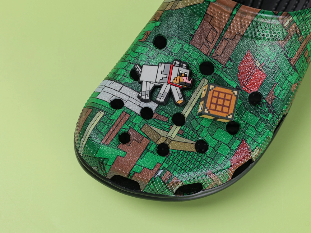 Upper with Jibbitz pins
