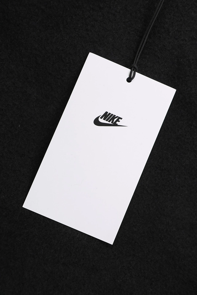 Logo tag