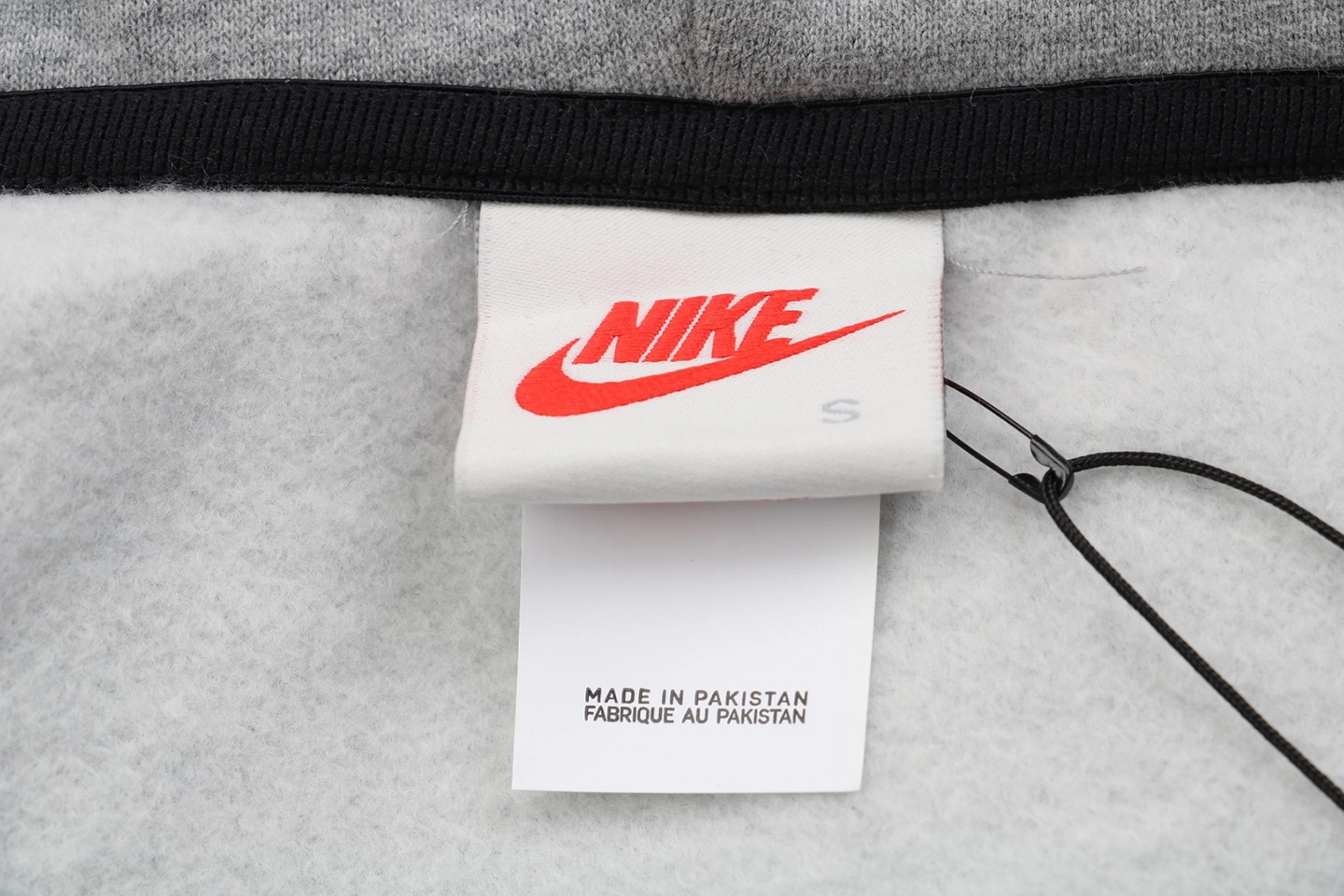 Logo tag