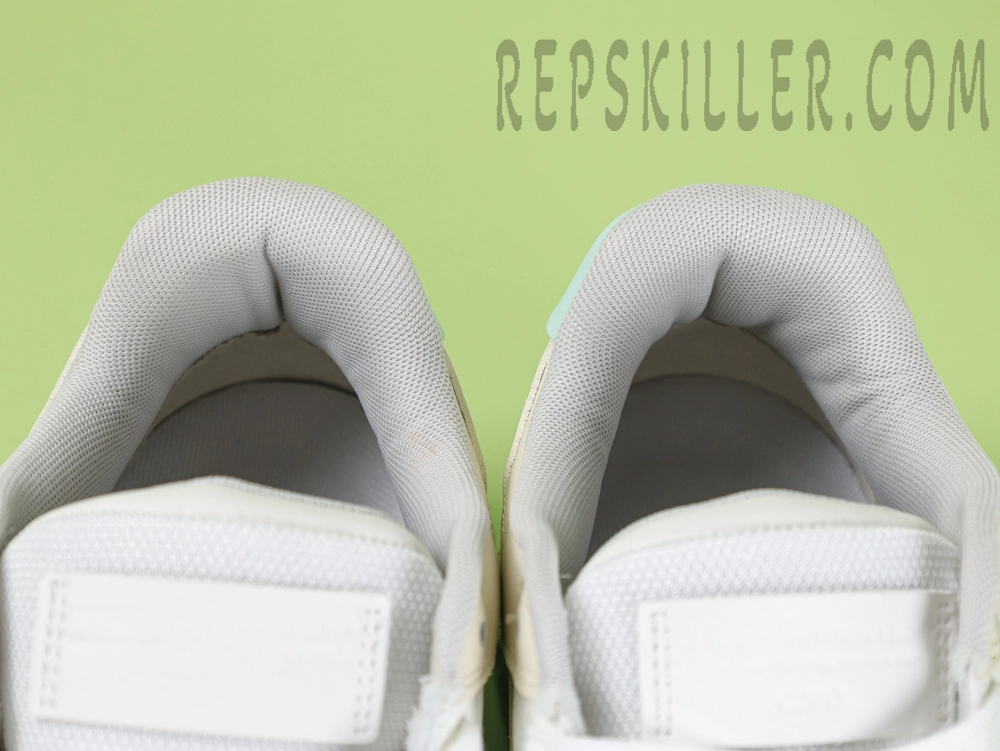 Off-White Wmns Out of Office 'White Blue'12