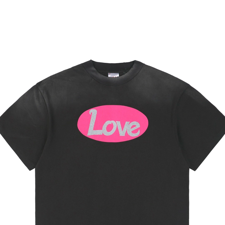 Saint Michael Love Skeleton Graphic T-shirt
