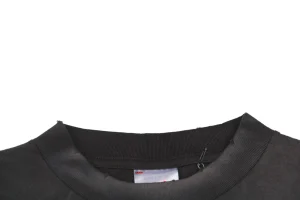 Neckline