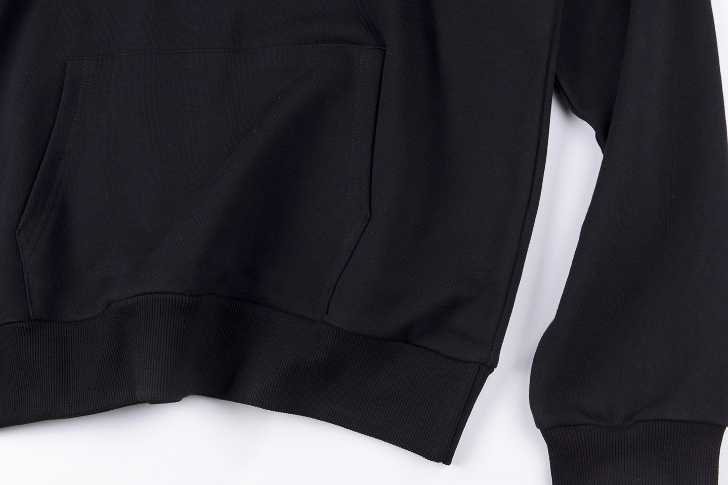 Sp5der Embroidered Logo Hoodie3