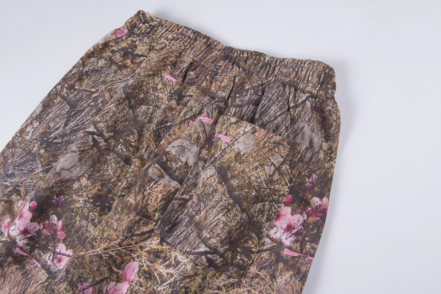 Sp5der Pink Camo Woodland Sweatpants7