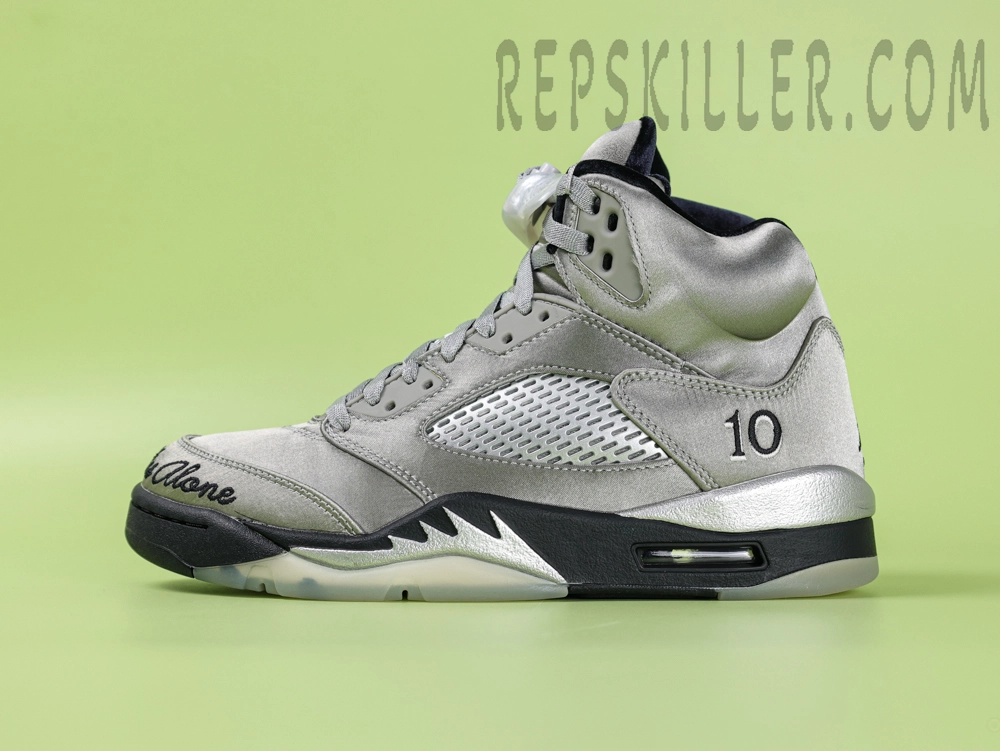 Shoe side