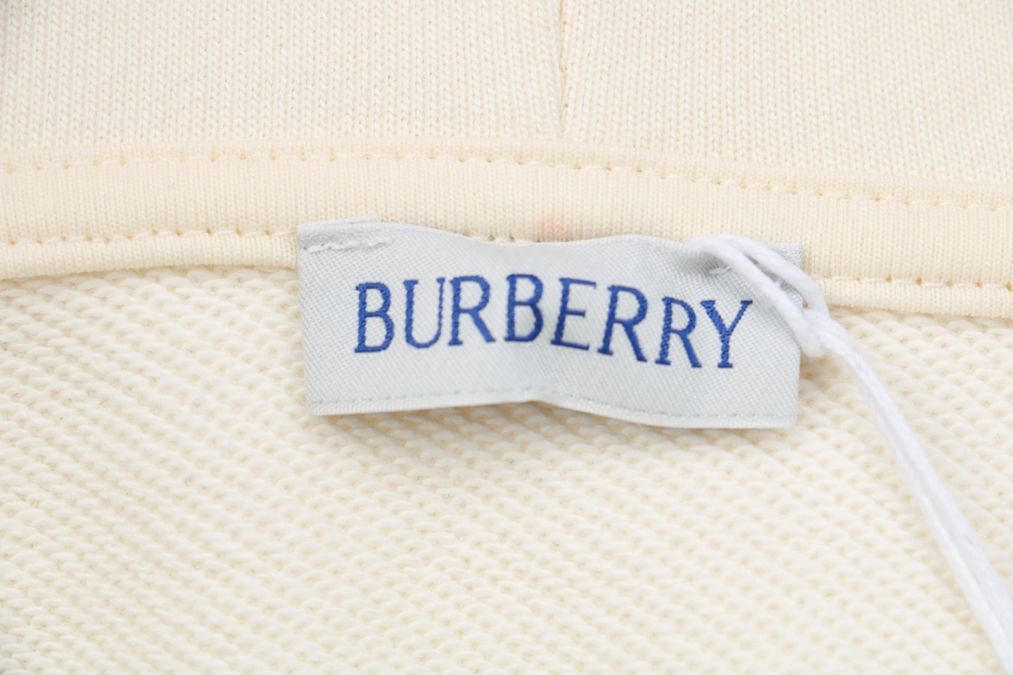 logo tag