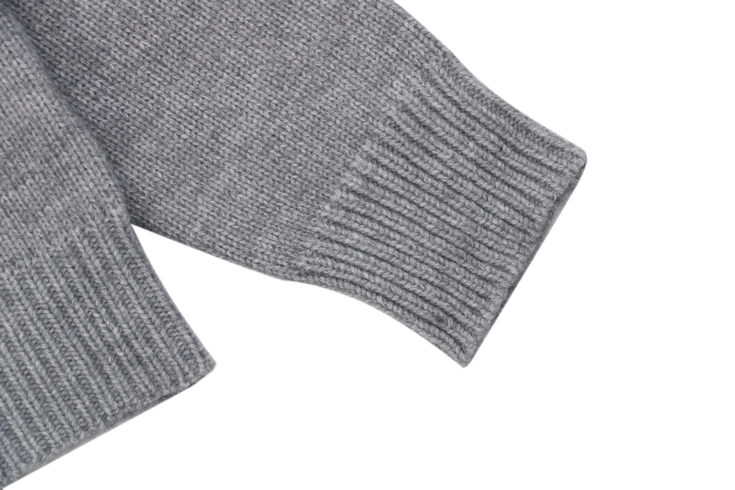BBry Horse Logo Wool Knit Sweater17.jpeg