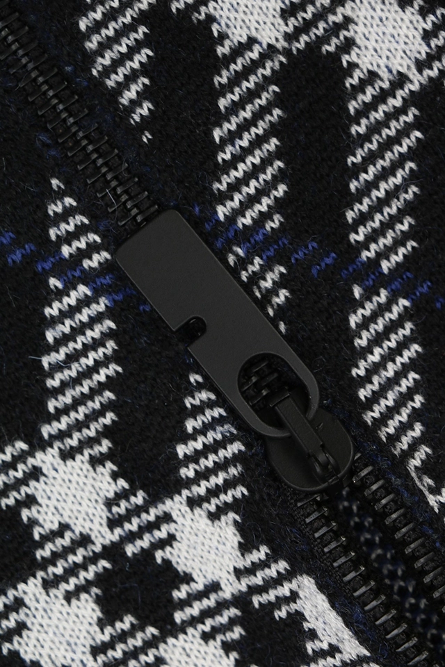 Zipper end