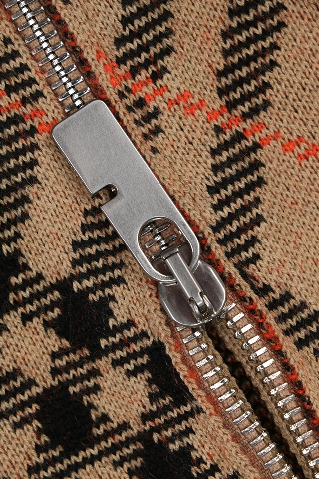 Zipper end
