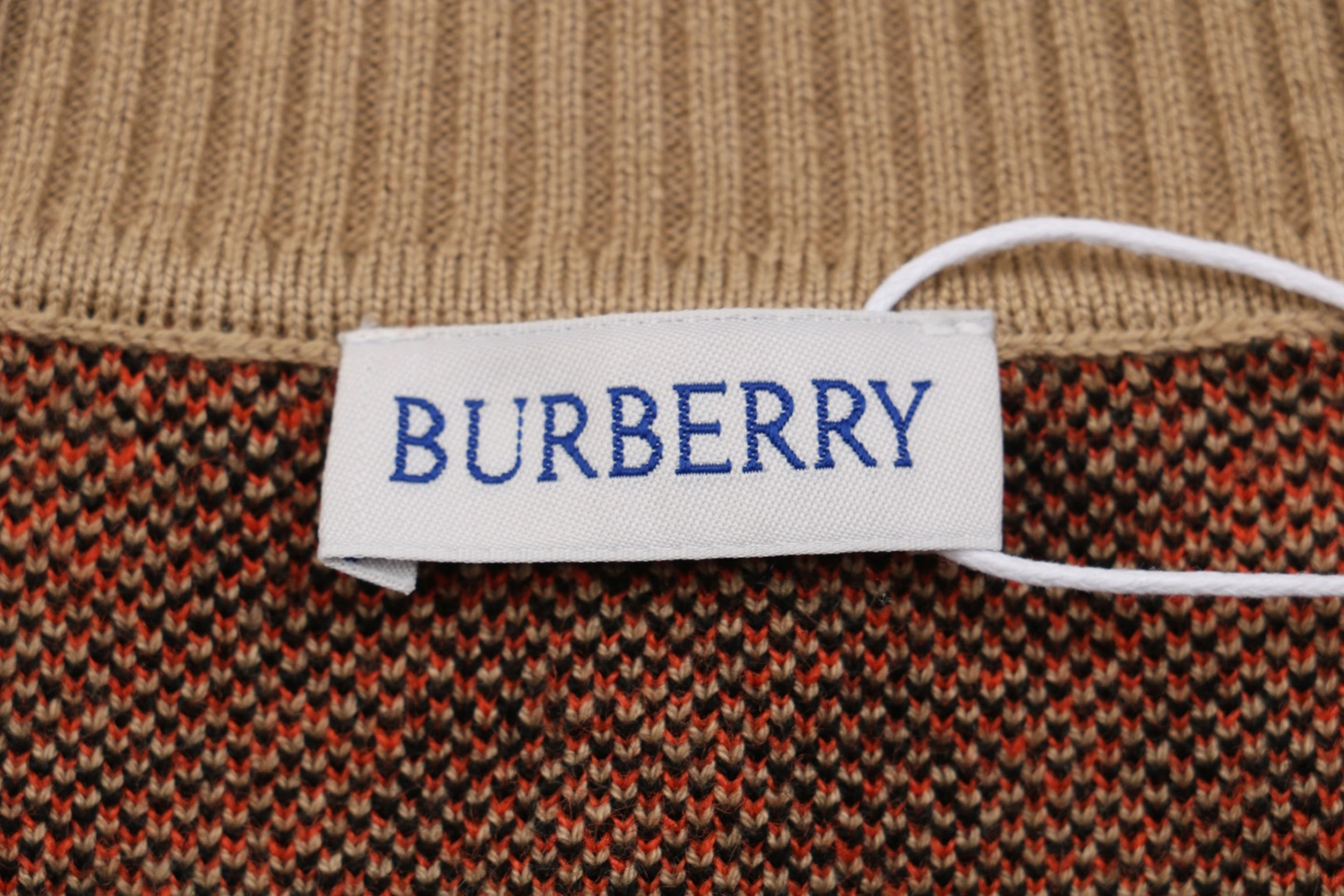 Logo tag