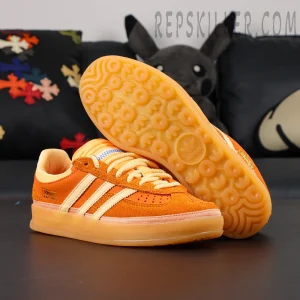 Sole-up display featuring gum rubber outsole with circular traction pattern of the Bad Bunny x Gazelle Indoor ‘Santurce’.