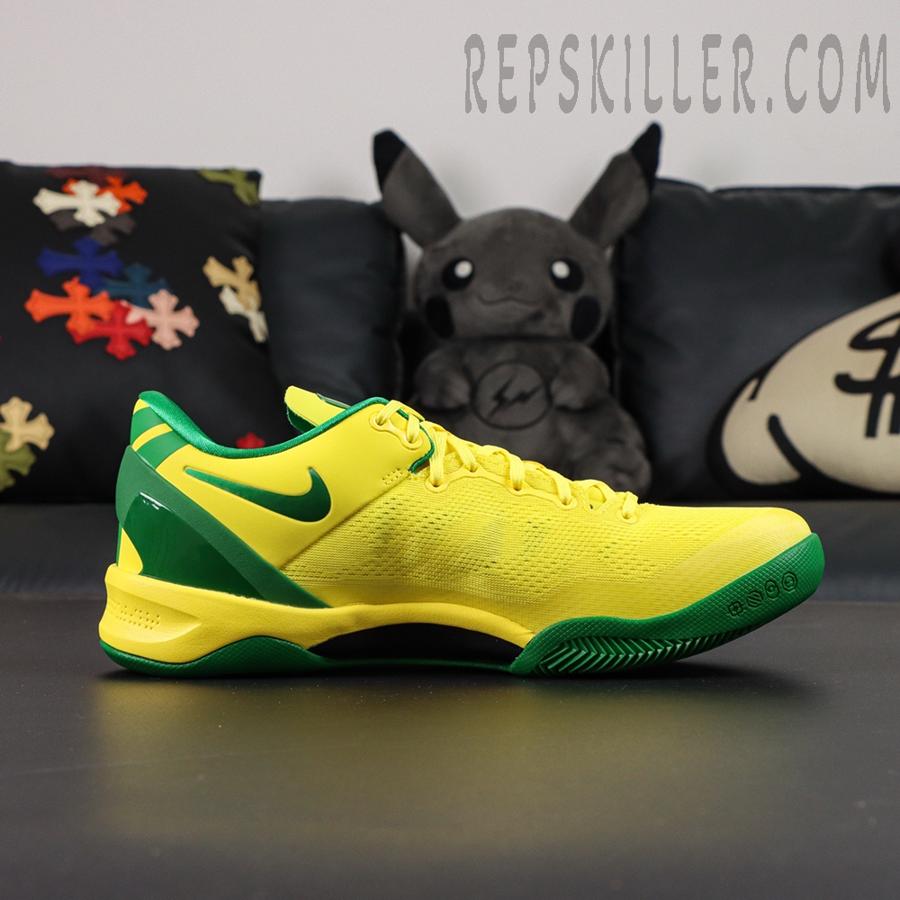 Kobe 8 Protro ‘Oregon Alternate’ PE – Medial side angle showcasing green Swoosh and streamlined yellow upper.