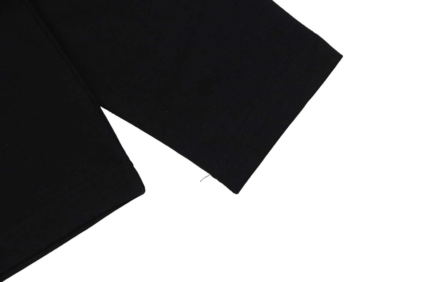 L Dislocated Logo Embroidered Shirt10.jpeg
