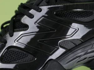 Shoe side Logo