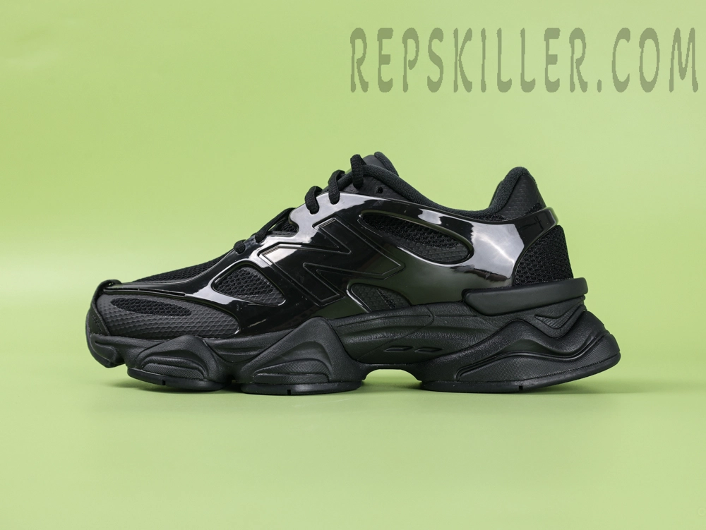 Shoe side
