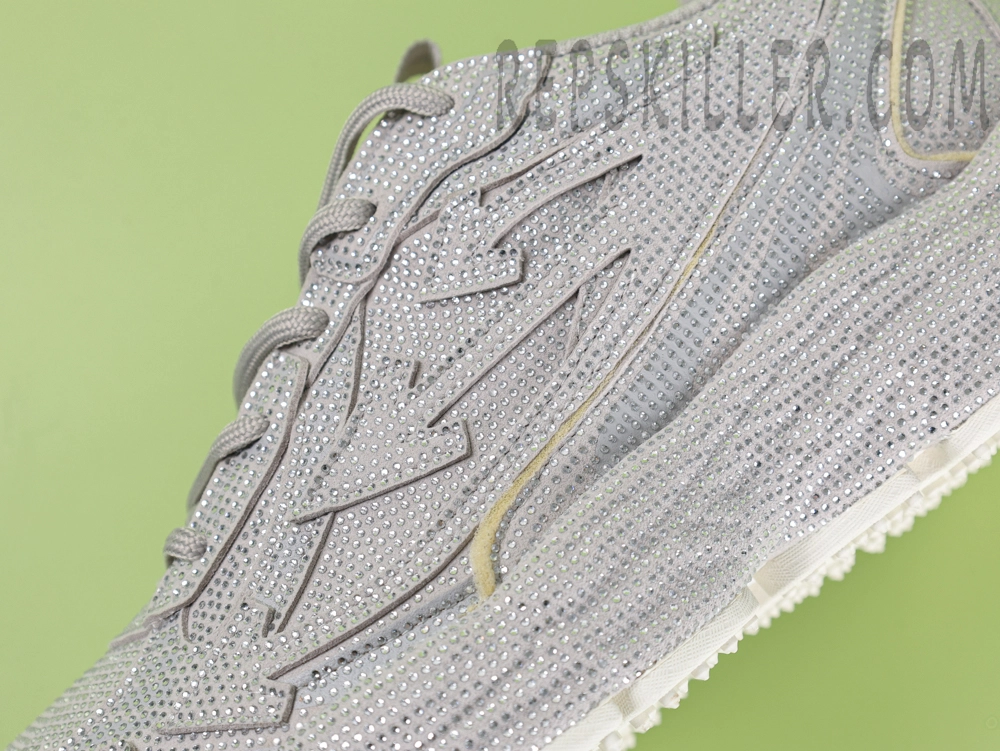 Shoe side Detail