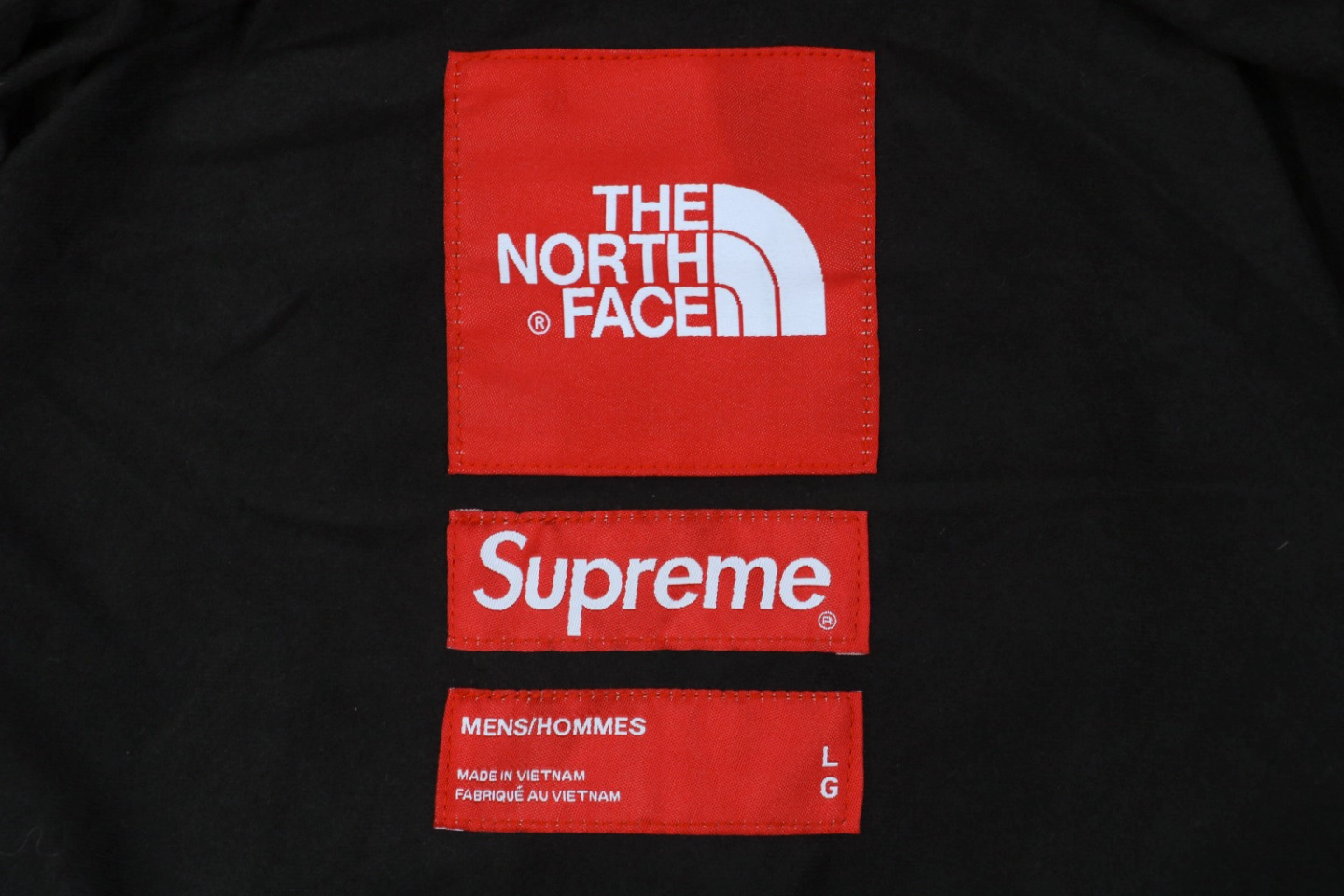 Logo tag