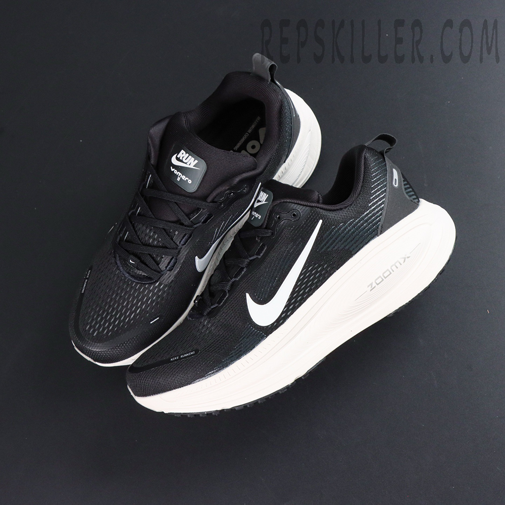 Nike Vomero 18 Extra Wide black running shoes top-down layout with laces visible