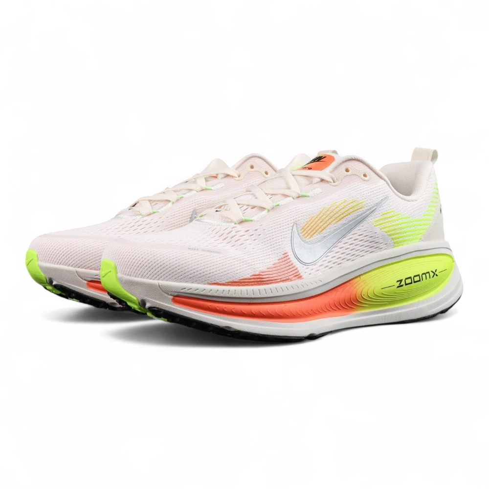 Nike Zoom Vomero 18 GS ‘Phantom Hyper Crimson’