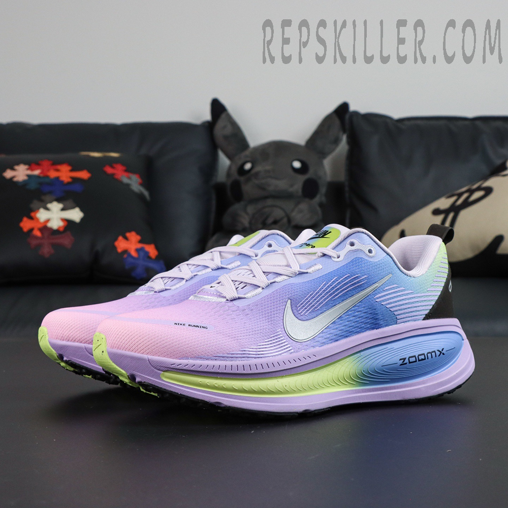 Nike Vomero 18 SE ‘Mood Ring Pack’ lateral view with blue-lime ZoomX foam and dynamic mesh fade