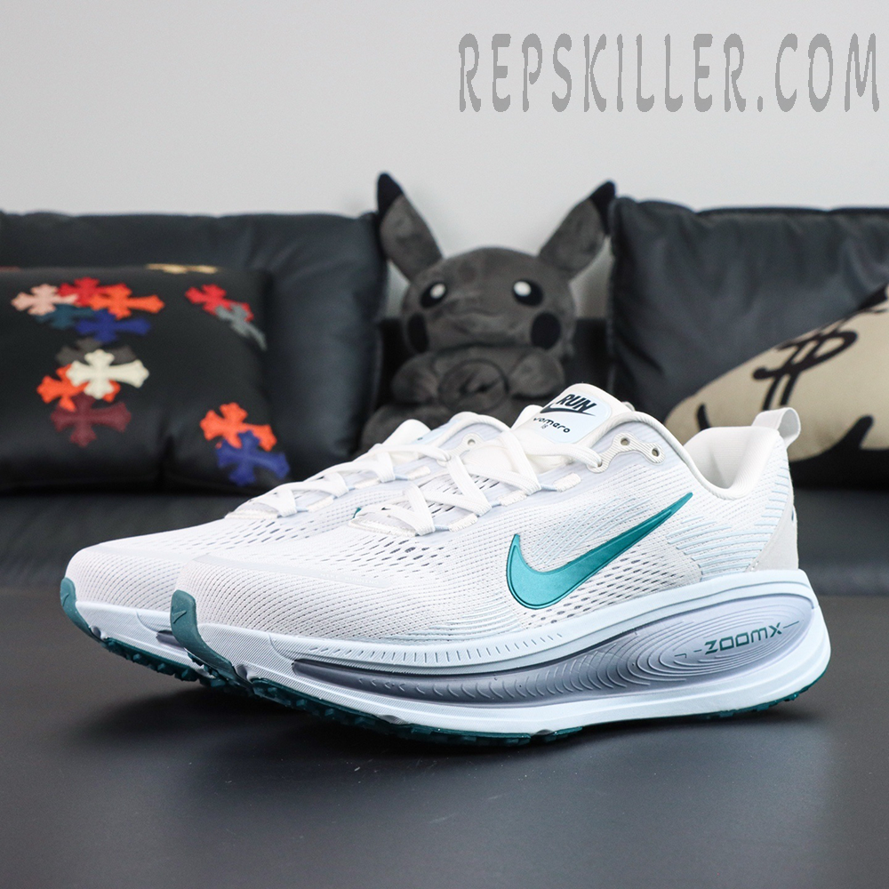 Nike Vomero 18 ‘Summit White Geode Teal’ alternate side profile highlighting engineered mesh and teal logo