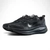 Zoom Vomero 18 ‘Triple Black’