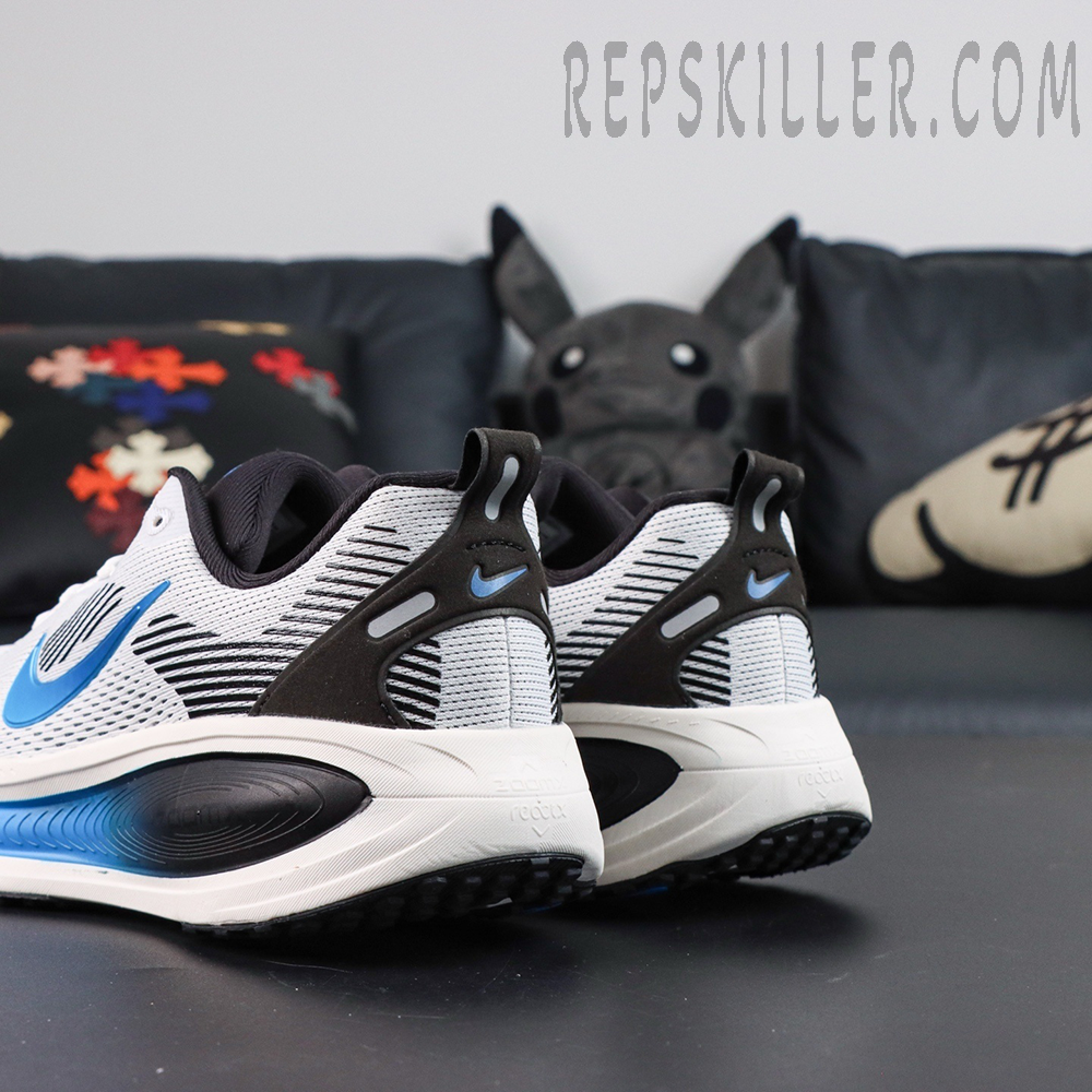 Vomero 18 'White Black Photo Blue' Heels