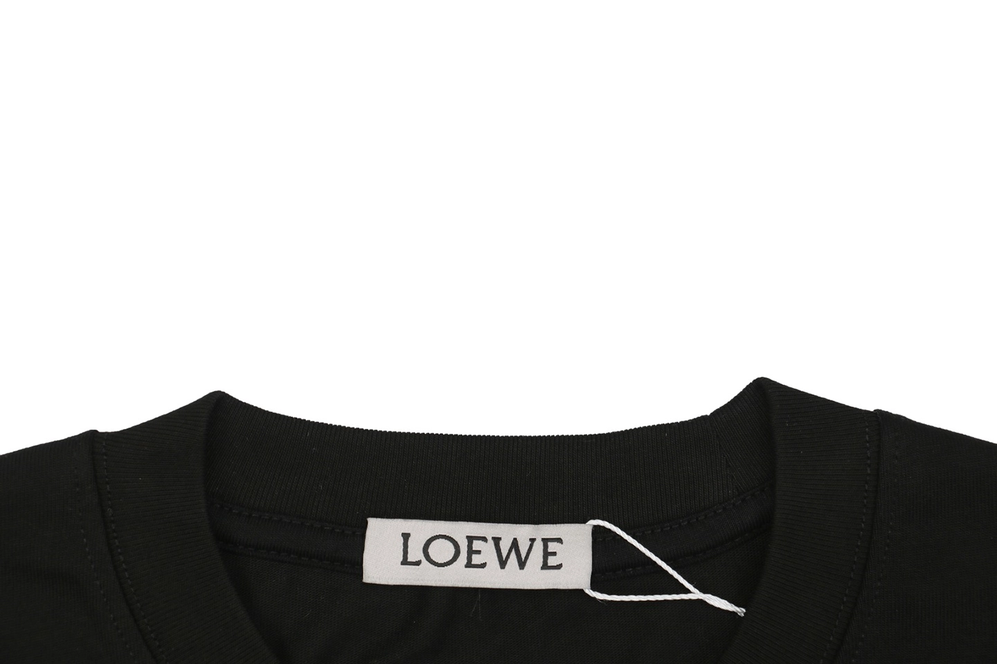 L Hollow Logo Pocket Detail Shirt18.jpeg