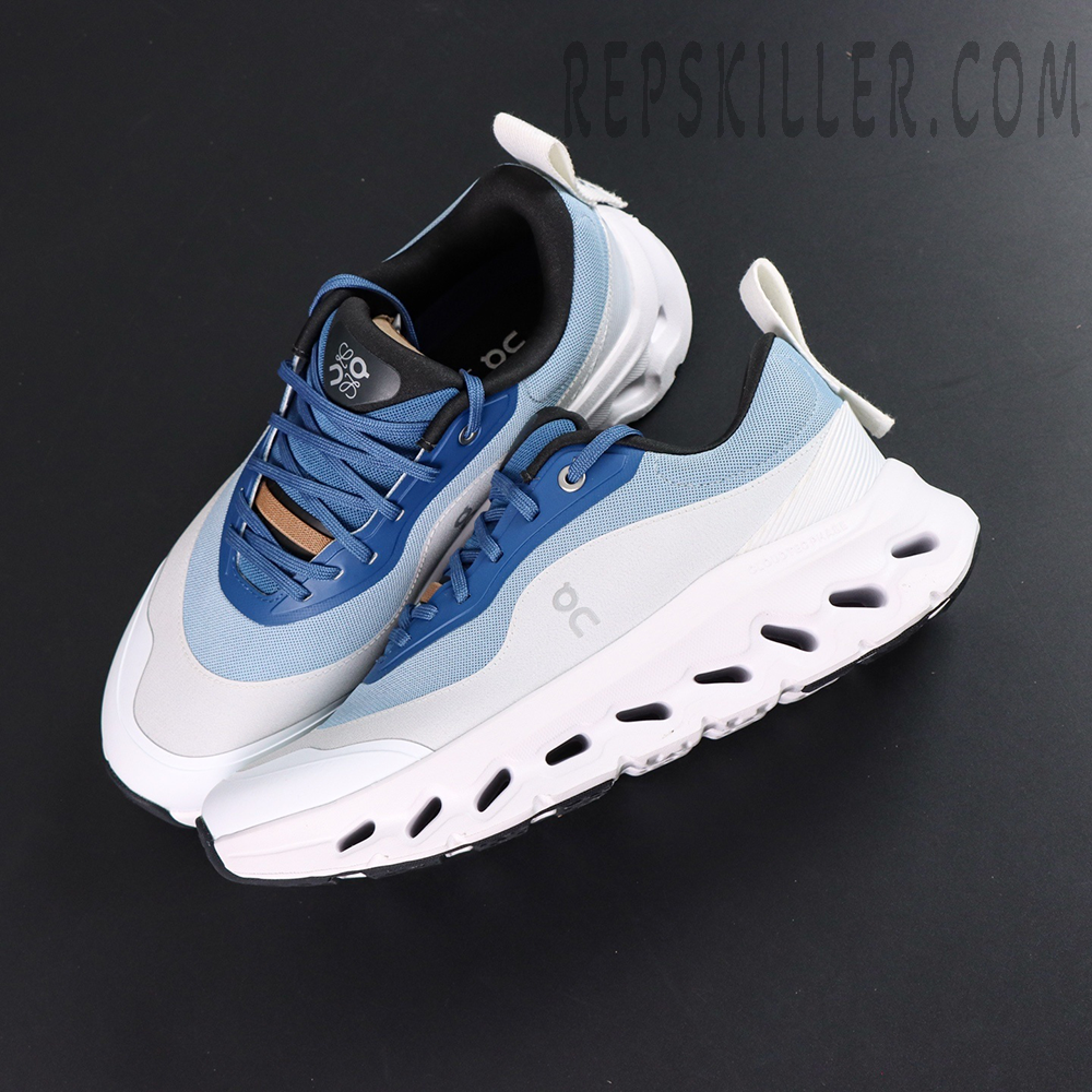 ON Loewe x Cloudtilt 2 ‘Blue White’ angled pair highlighting dynamic layering and perforated sole design.