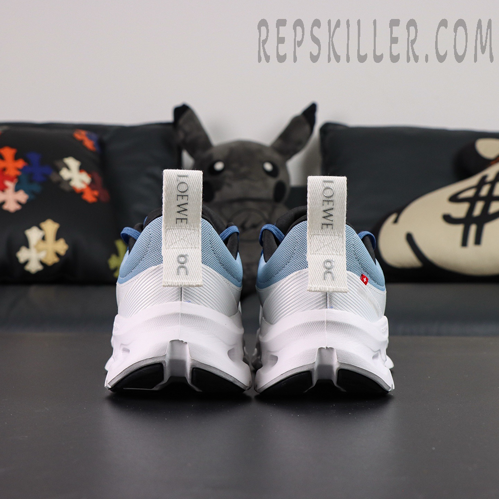 ON Loewe x Cloudtilt 2 ‘Blue White’ rear view showing sculpted heel and integrated pull tabs.