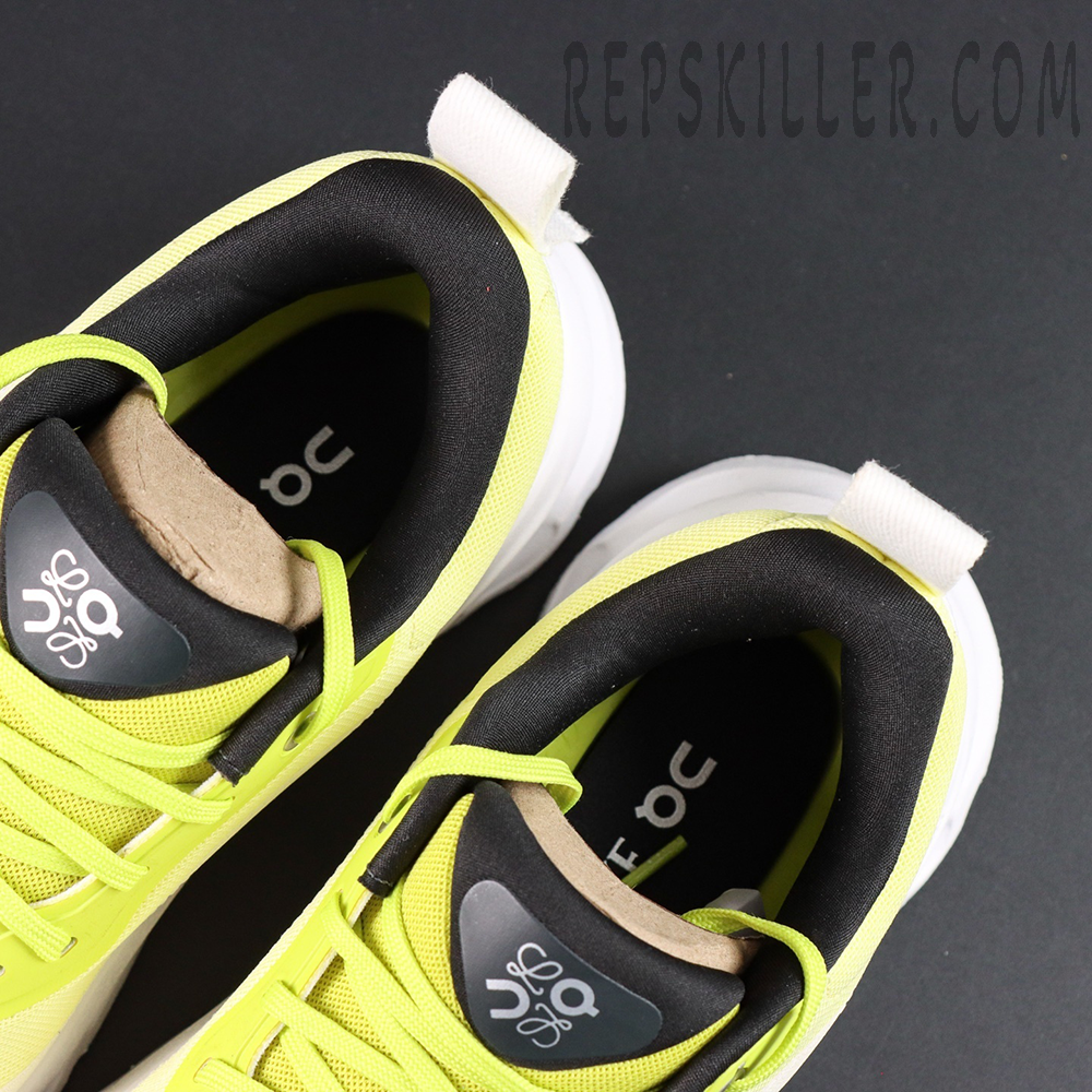 ON Loewe x Cloudtilt 2 ‘Neon Yellow White’ close-up of padded collar and co-branded insole.