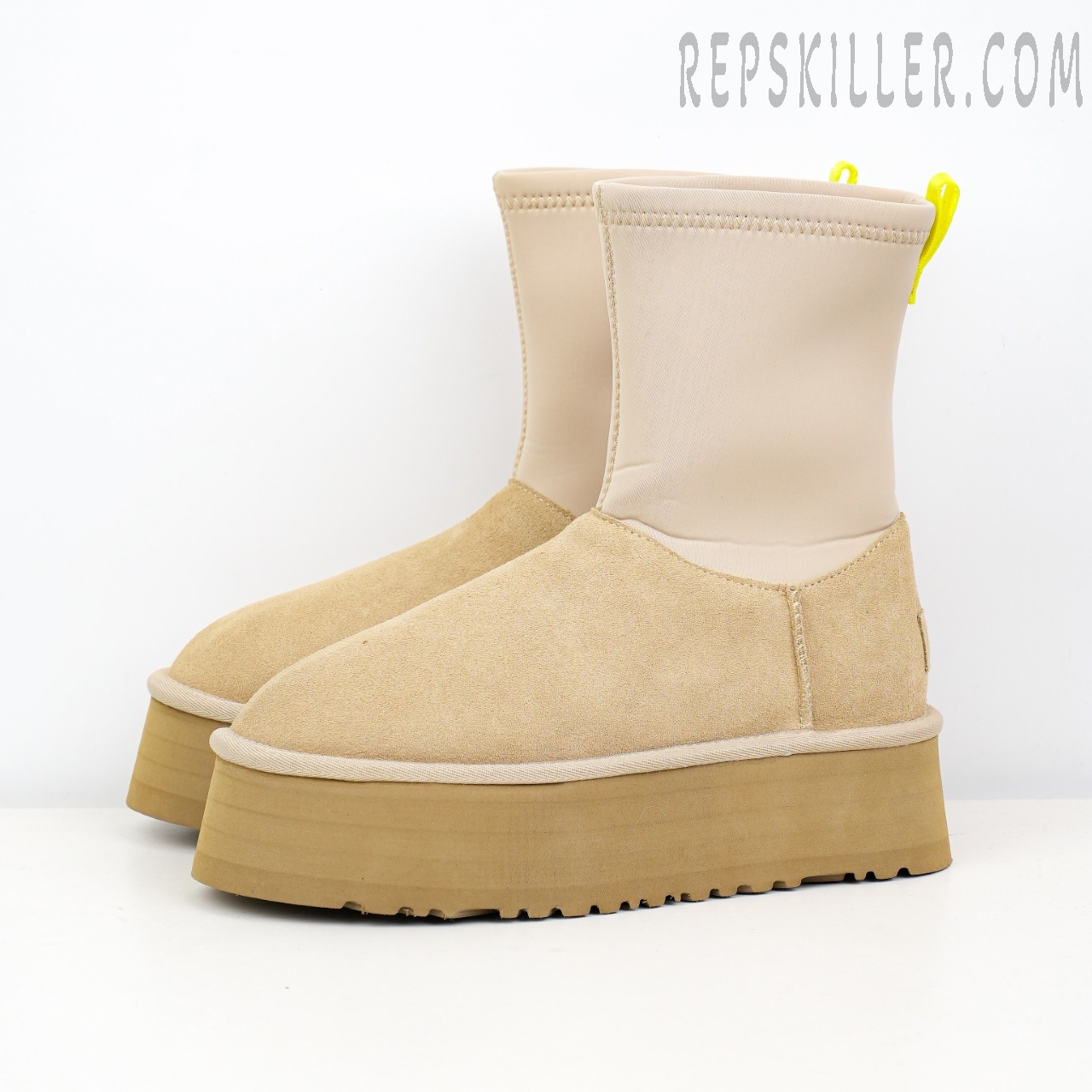 Wmns Classic Dipper Boot Beige
