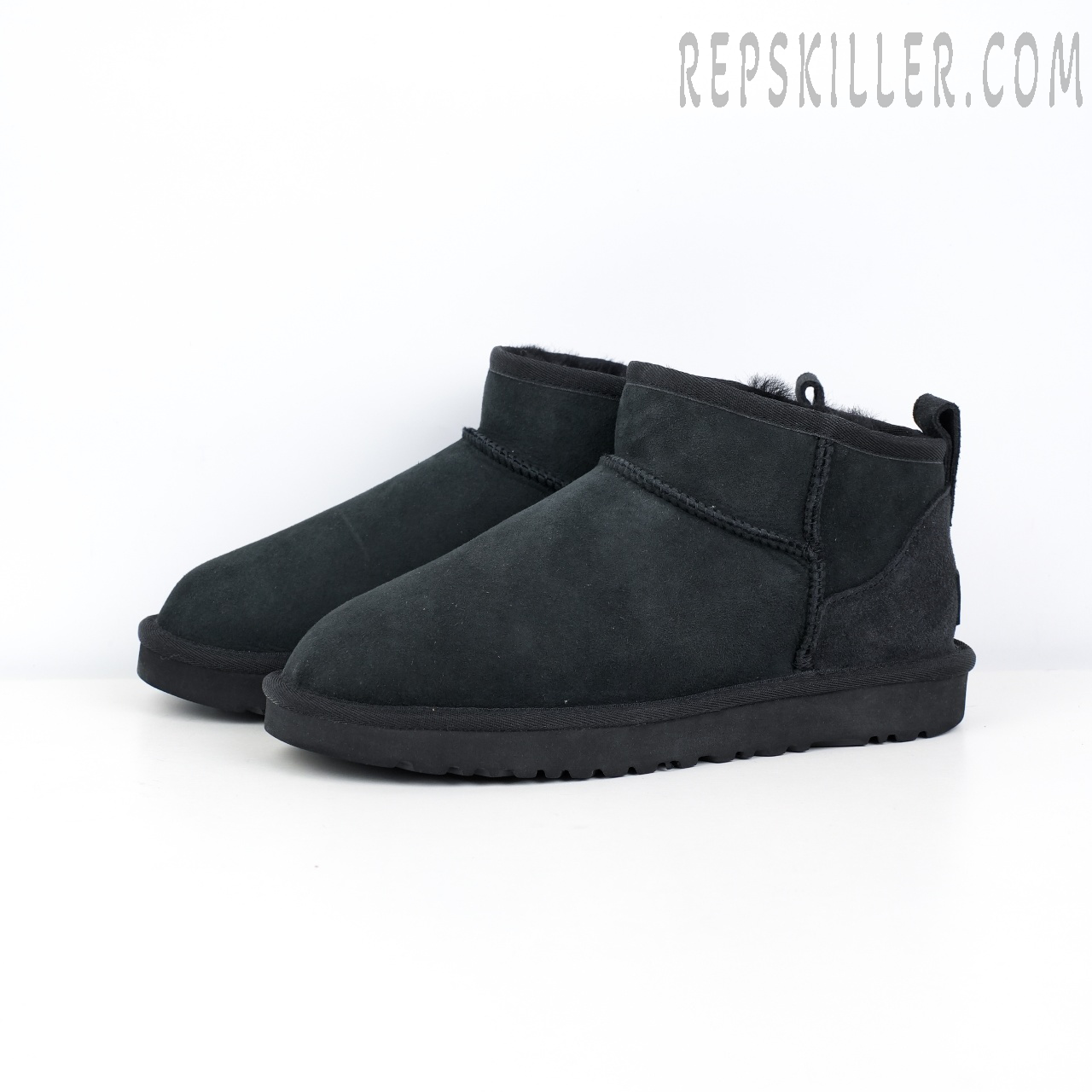 Wmns Classic Ultra Mini Boot 'Black'