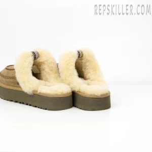 Wmns Disquette Alpine Brown Heels