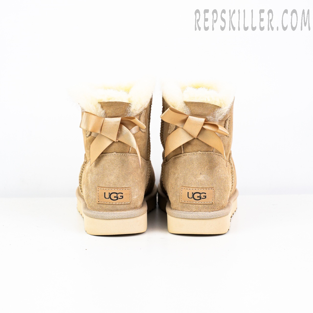 Wmns Mini Bailey Bow II Sand Beige9