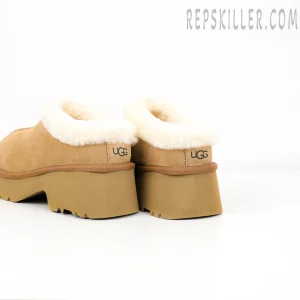 Wmns New Heights Cozy Clog 'Chestnut' Heels