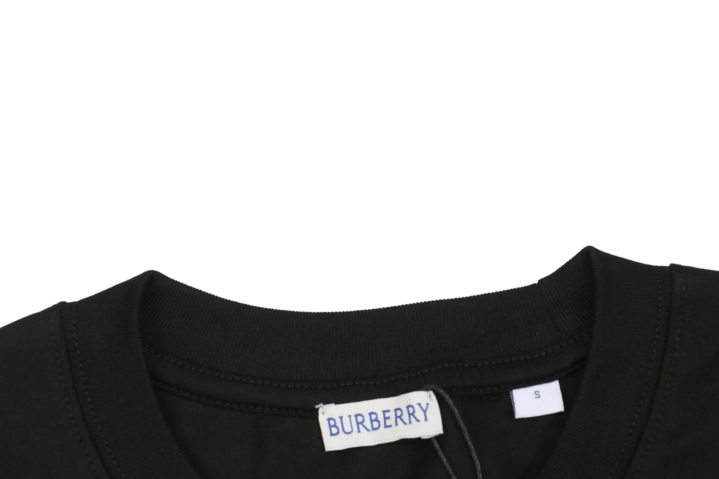 BBry Sailboat Graphic Shirt Black Neckline