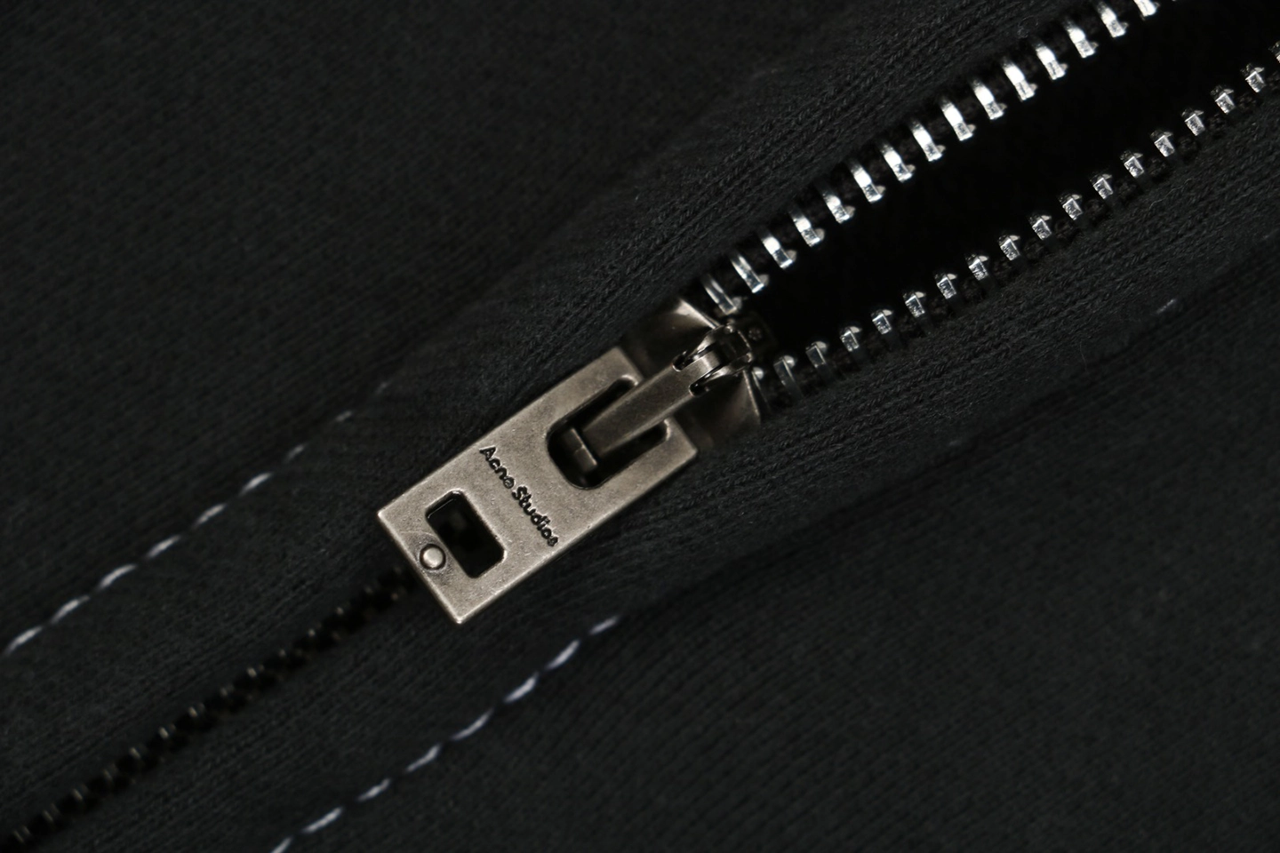 Acne Studios Contrast Stitch Logo Zip Hoodie Zipper puller