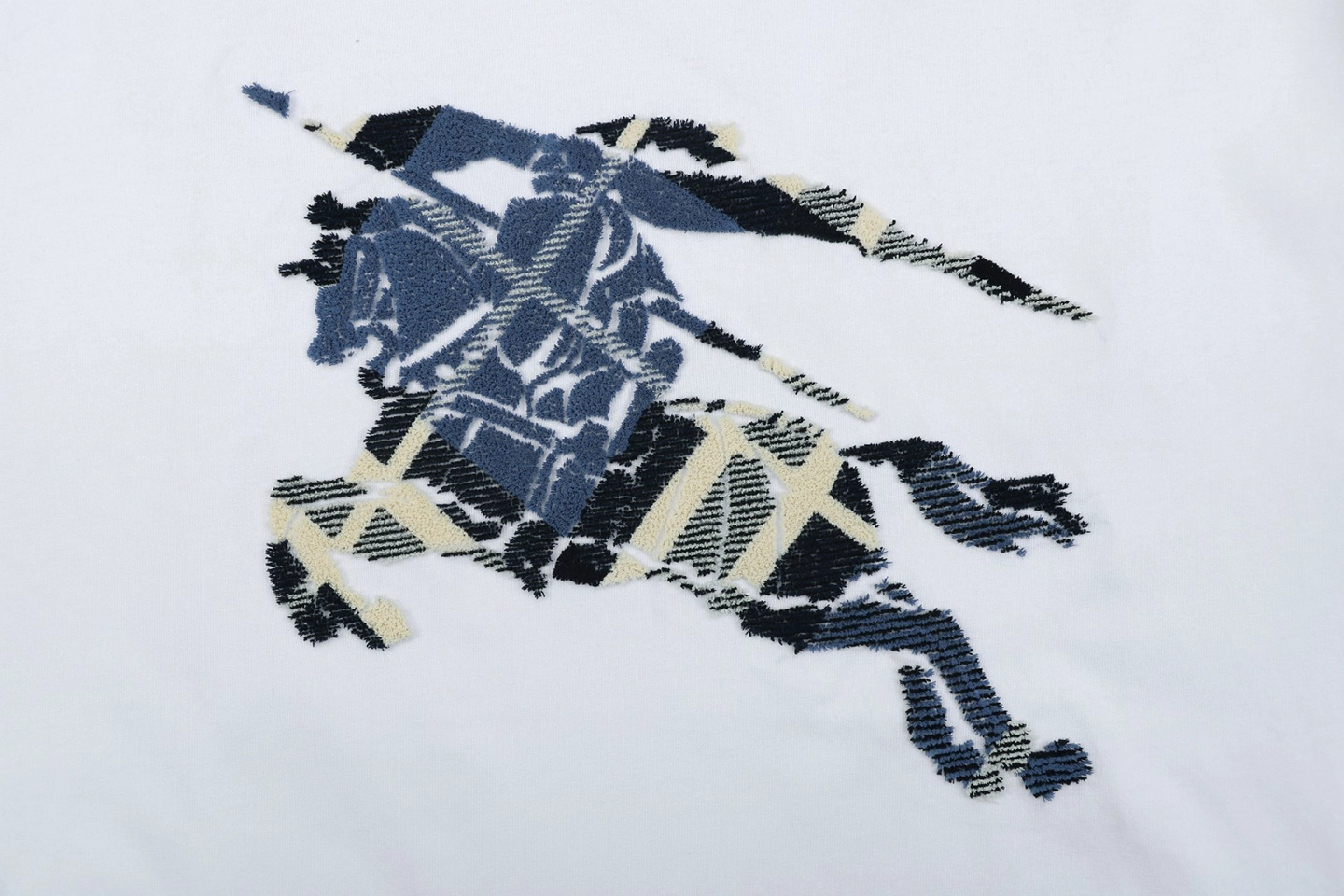 BBry Multicolor Knight Brushed Embroidery Shirt White Front Print