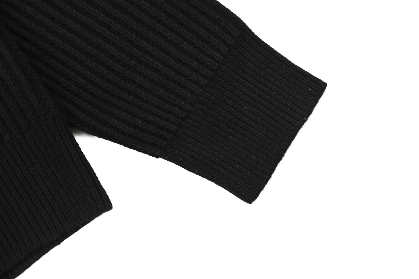Moncler Arm Patch Crewneck Wool Sweater10.jpeg