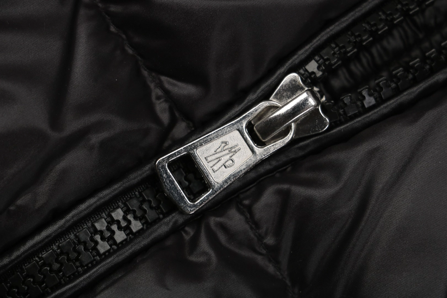 Moncler Webbing Hooded Down Vest – FRGMT by Hiroshi Fujiwara Black Zipper Puller