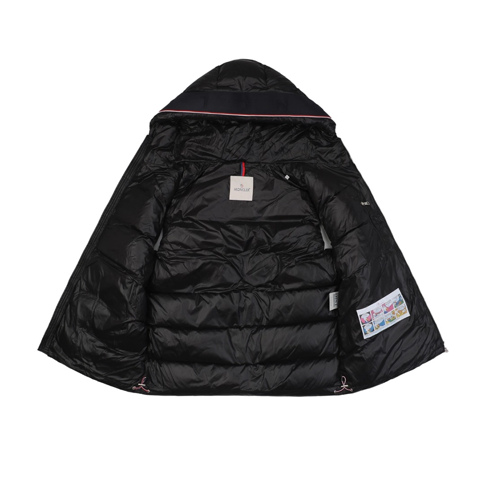 Moncler Webbing Hooded Down Vest – FRGMT by Hiroshi Fujiwara Black Lining