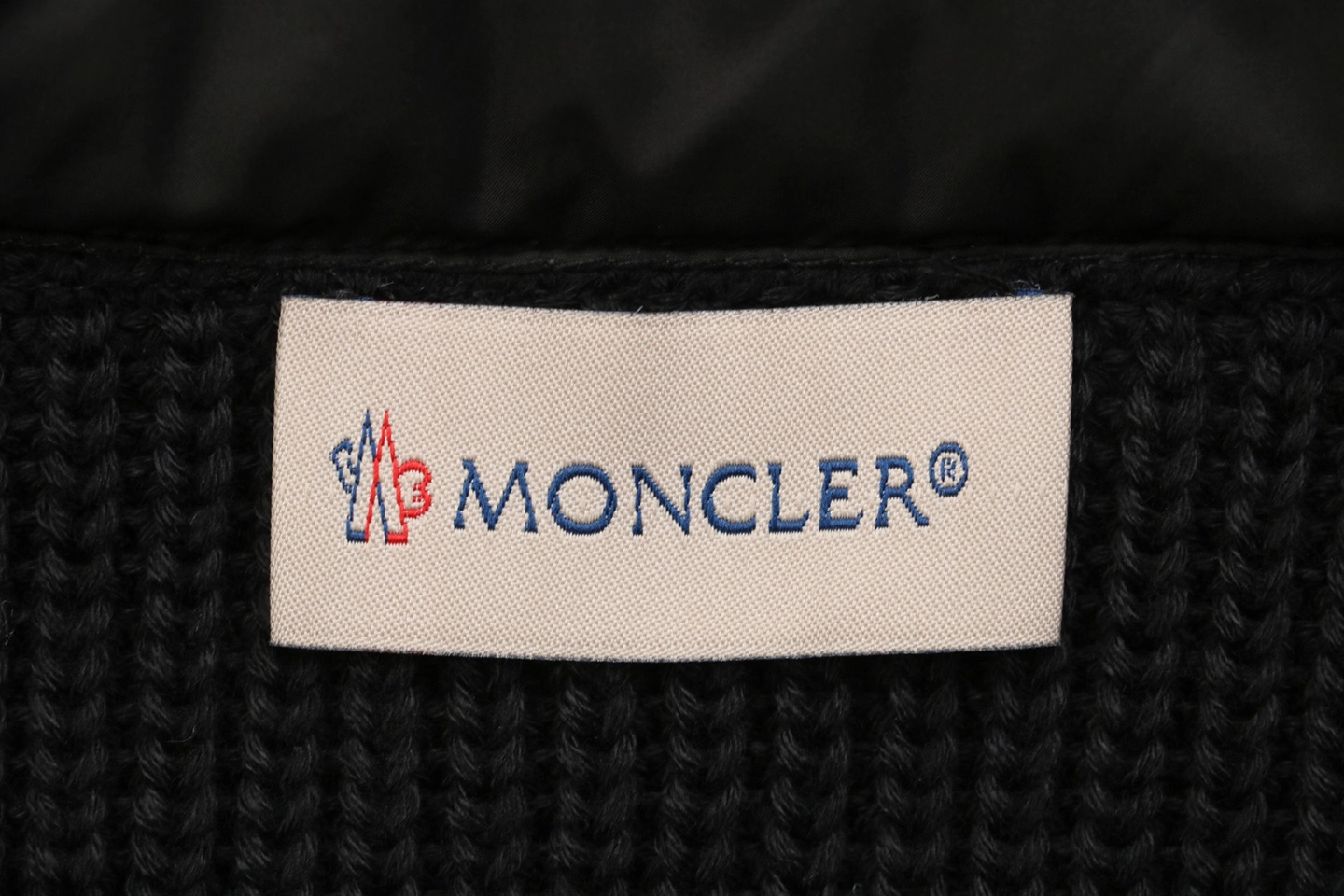 Mxxcler Cardigan Down Knit Jacket Black Brand label