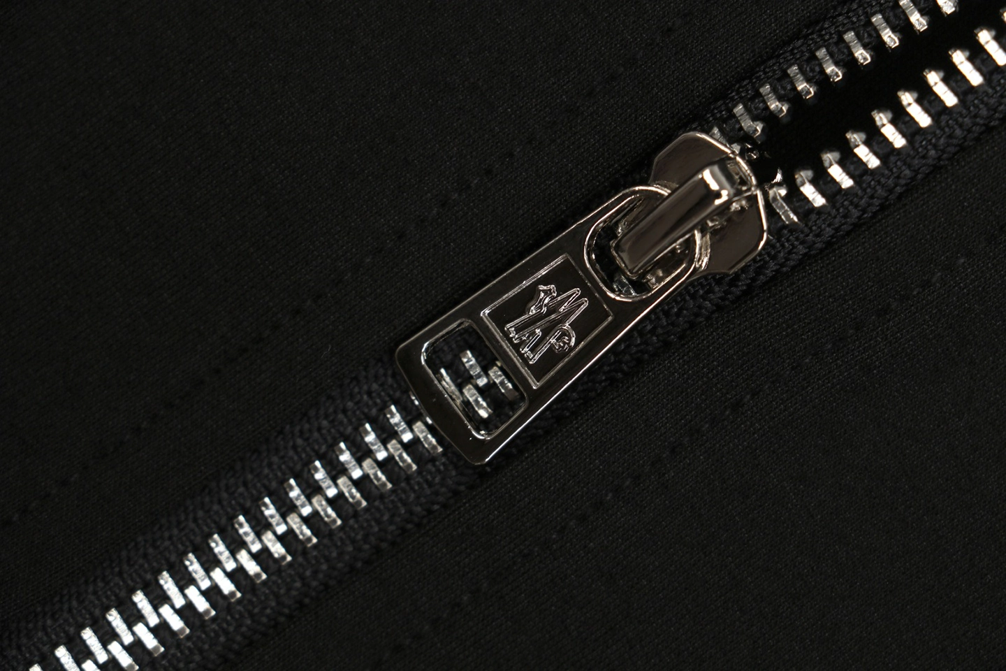 Mxxcler Side Stripe Logo Zip-Up Jacket18.jpeg